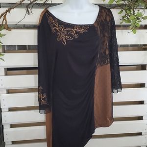 KRISTA LEE tunic.      #3045